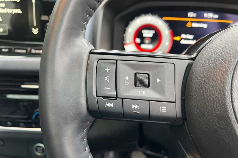 Used Nissan Qashqai 2021 for sale - 76717719: Photo 17