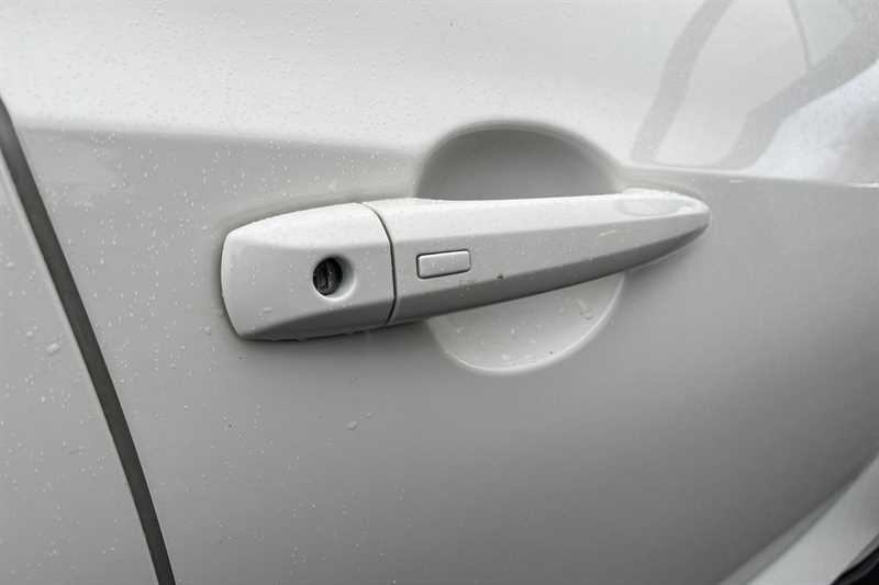 Used Nissan Juke 2023 for sale - 77428423: Photo 43