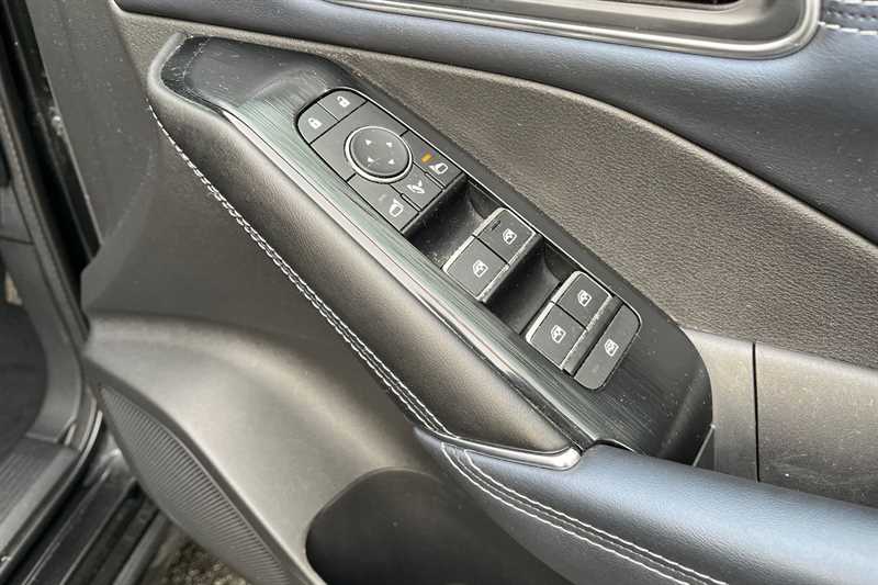 Used Nissan Qashqai for sale - 76999871: Photo 19