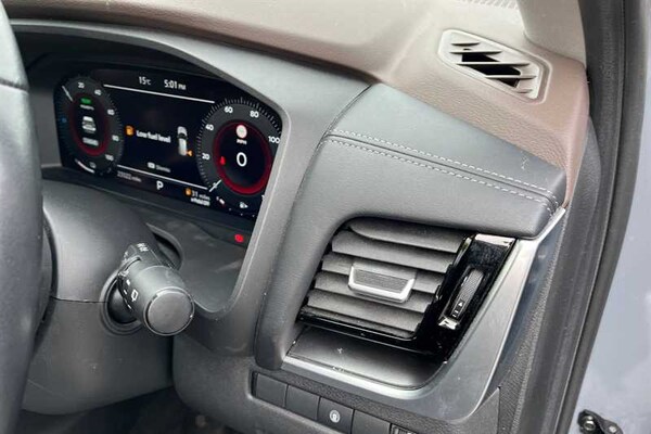 Used Nissan X-Trail 2024 for sale - 76140618: Photo 24