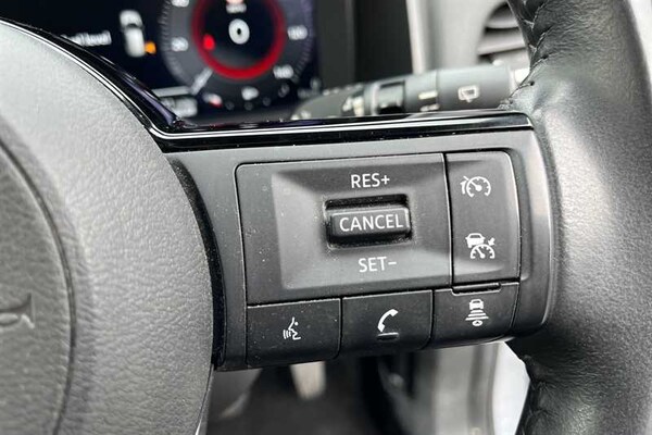 Used Nissan X-Trail 2024 for sale - 76140618: Photo 25