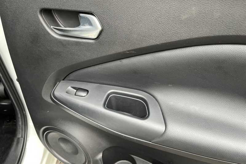 Used Nissan Juke 2022 for sale - 76523679: Photo 37