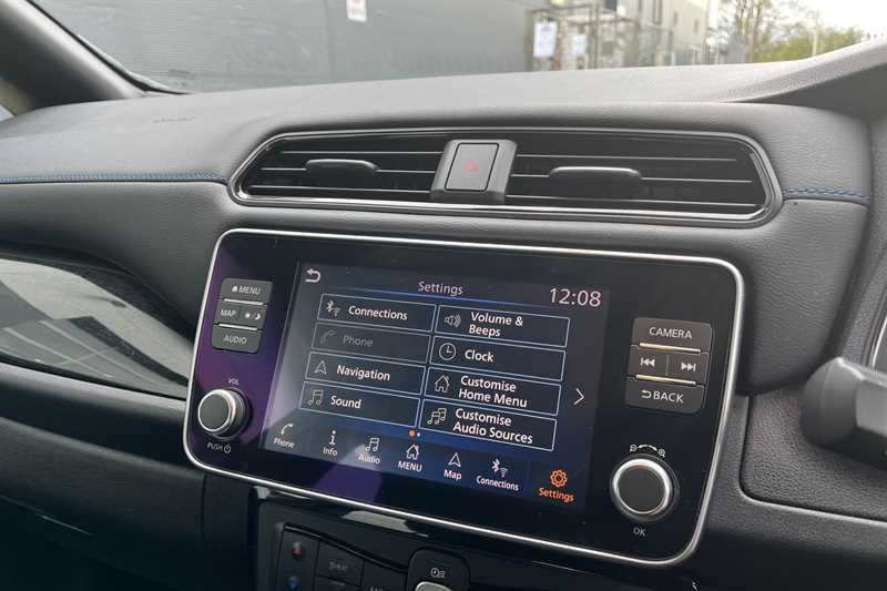 Used Nissan Leaf 2021 for sale - 78187149: Photo 29