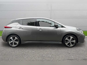 Used Nissan Leaf 2021 for sale - 78187149: Photo