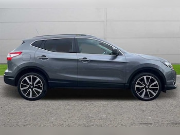 Used Nissan Qashqai 2017 for sale - 75930159: Photo