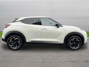 Used Nissan Juke 2023 for sale - 77205877: Photo