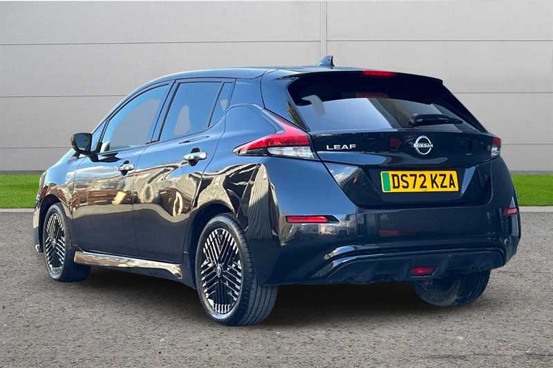 Used Nissan Leaf 2022 for sale - 77960330: Photo 2