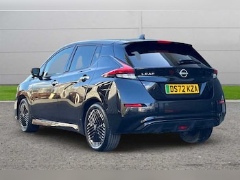 Used Nissan Leaf 2022 for sale - 77960330: Photo