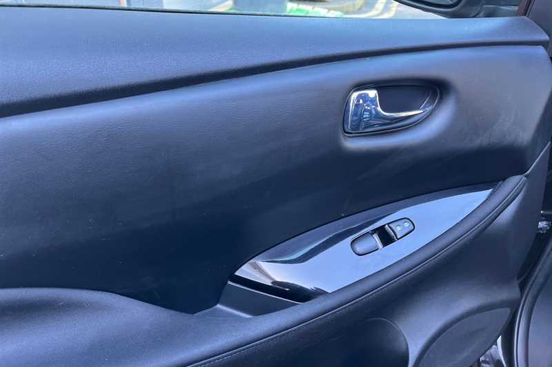 Used Nissan Leaf 2022 for sale - 77960330: Photo 38