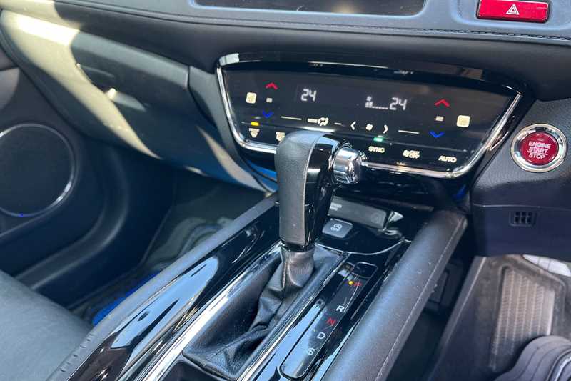 Used Honda HR-V 2018 for sale - 77755805: Photo 12