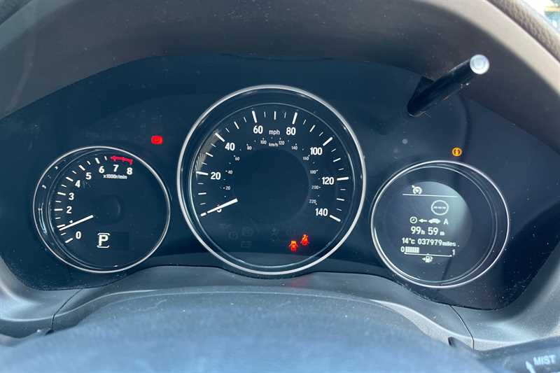 Used Honda HR-V 2018 for sale - 77755805: Photo 14