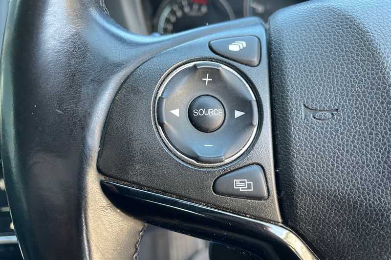 Used Honda HR-V 2018 for sale - 77755805: Photo 16