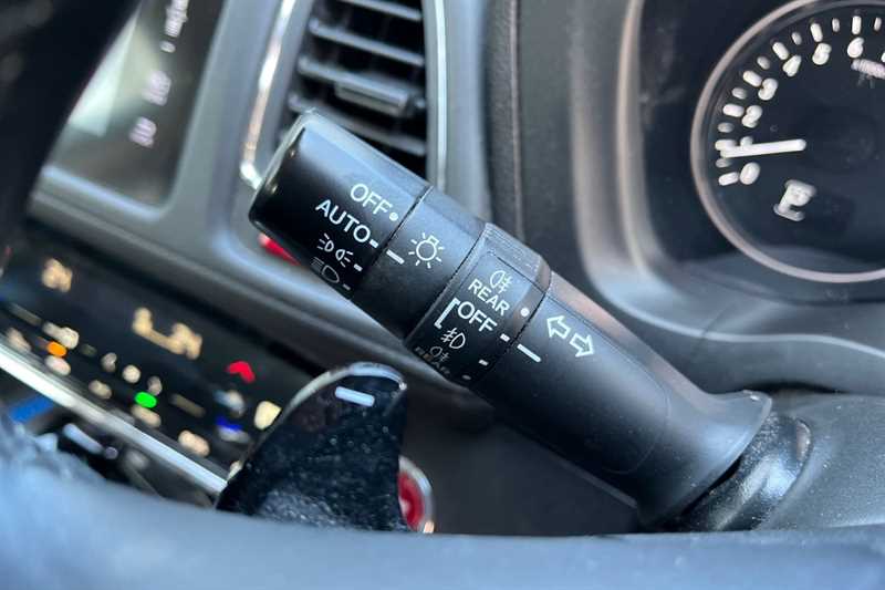 Used Honda HR-V 2018 for sale - 77755805: Photo 27