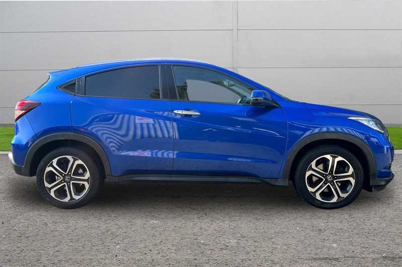 Used Honda HR-V 2018 for sale - 77755805: Photo 3