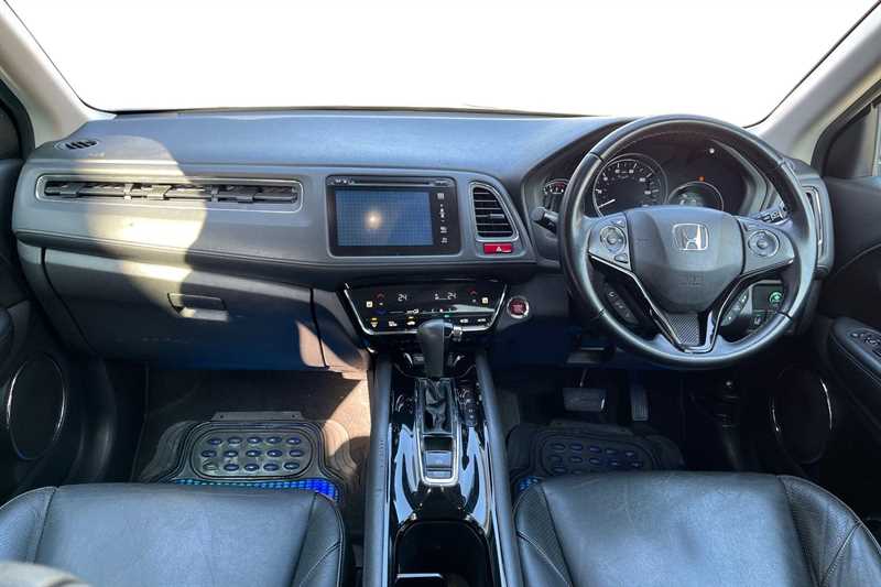 Used Honda HR-V 2018 for sale - 77755805: Photo 9