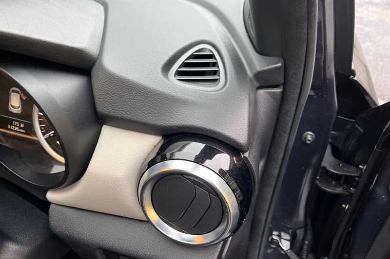 Used Nissan Micra for sale - 76826935: Photo 23