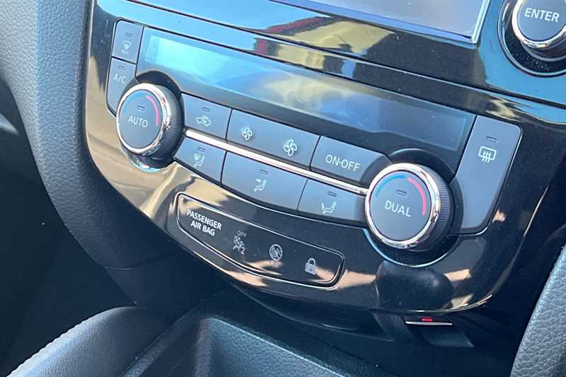 Used Nissan Qashqai 2018 for sale - 77755857: Photo 13