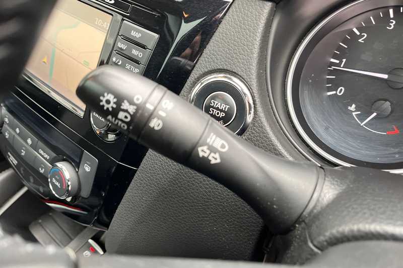 Used Nissan Qashqai 2018 for sale - 77755857: Photo 30