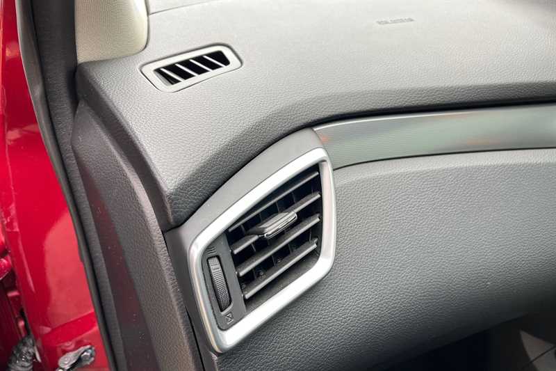 Used Nissan Qashqai 2018 for sale - 77755857: Photo 40