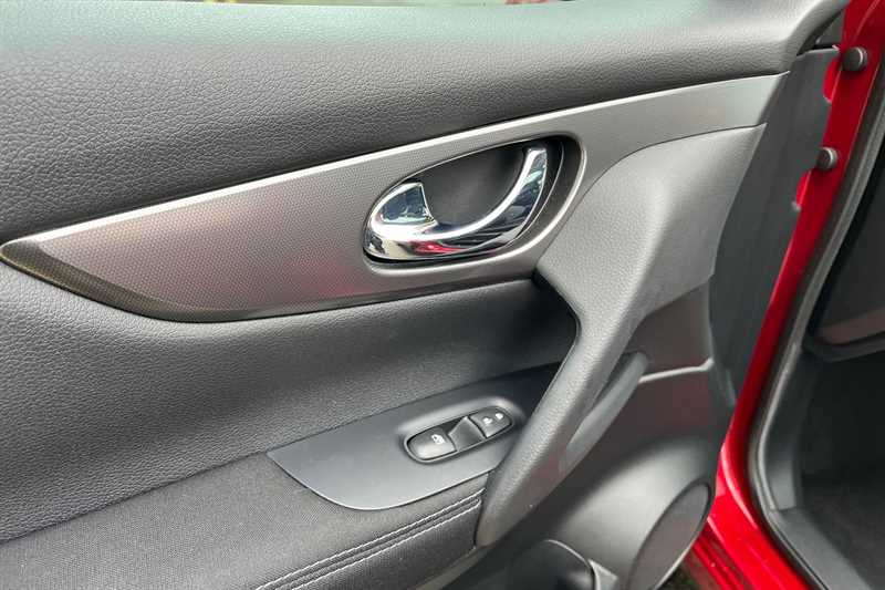 Used Nissan Qashqai 2018 for sale - 77755857: Photo 41