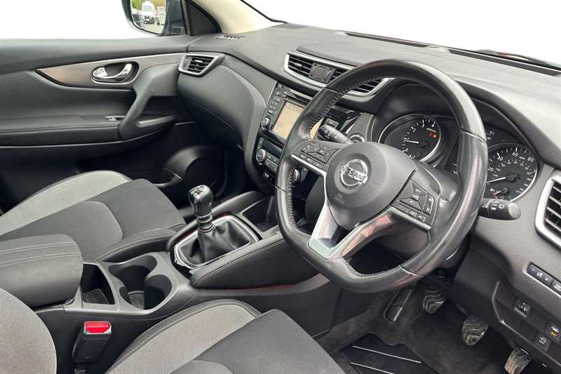 Used Nissan Qashqai 2018 for sale - 77755857: Photo 8