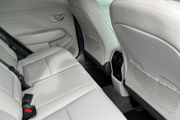Used Hyundai KONA 2024 for sale - 76074680: Photo 20
