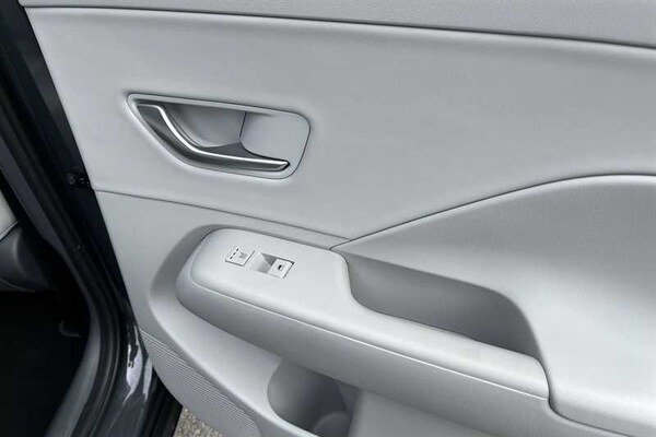 Used Hyundai KONA 2024 for sale - 76074680: Photo 37