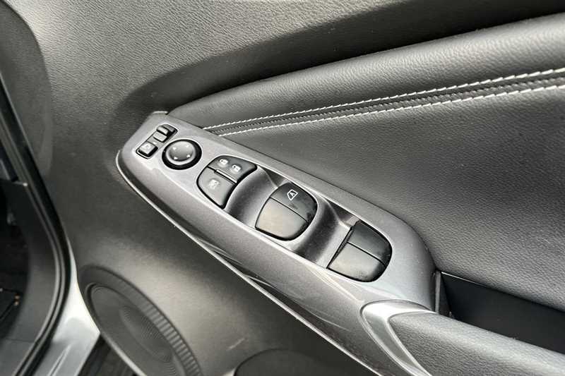 Used Nissan Juke 2022 for sale - 76928235: Photo 18