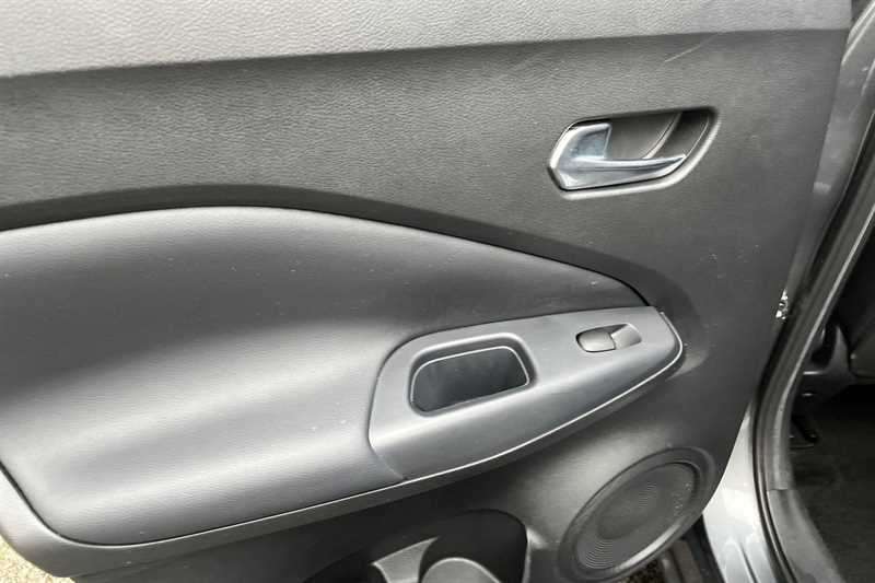 Used Nissan Juke 2022 for sale - 76928235: Photo 37