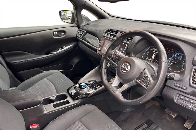 Used Nissan Leaf 2022 for sale - 78187150: Photo 8