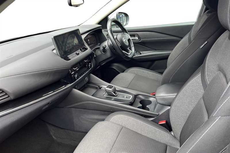 Used Nissan Qashqai 2022 for sale - 77698469: Photo 2