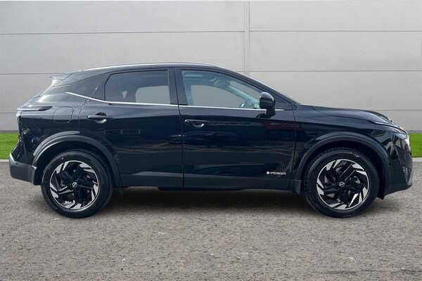 Used Nissan Qashqai 2024 for sale - 75328633: Photo 3