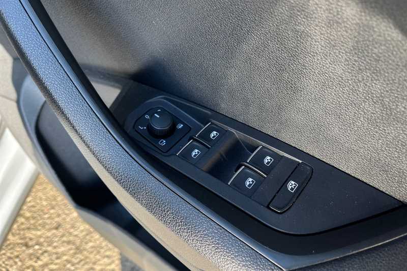 Used Skoda Karoq 2019 for sale - 77755847: Photo 18