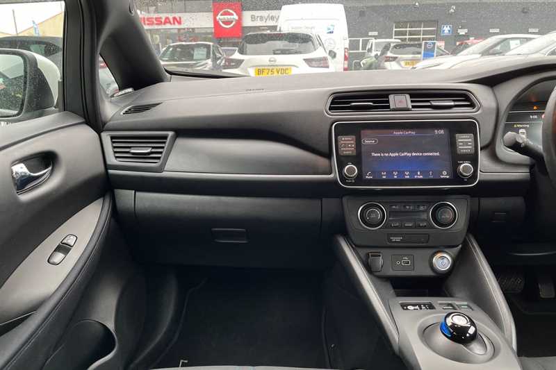 Used Nissan Leaf 2022 for sale - 76062420: Photo 17
