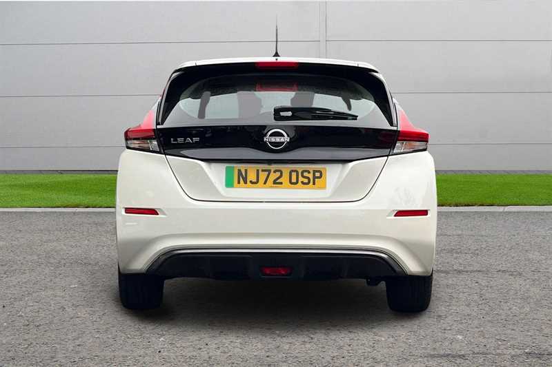 Used Nissan Leaf 2022 for sale - 76062420: Photo 4