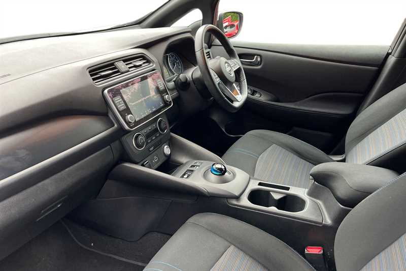 Used Nissan Leaf 2022 for sale - 76062420: Photo 7