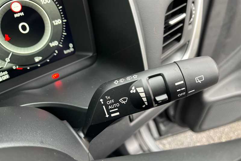 Used Nissan Qashqai for sale - 77360729: Photo 28