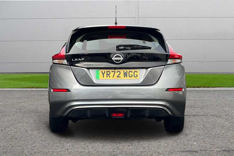 Used Nissan Leaf 2022 for sale - 77540085: Photo 4