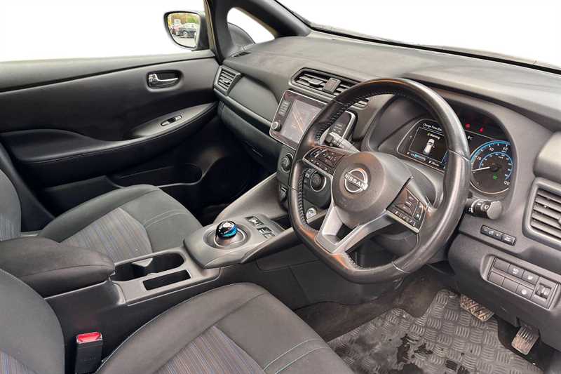 Used Nissan Leaf 2022 for sale - 77540085: Photo 8