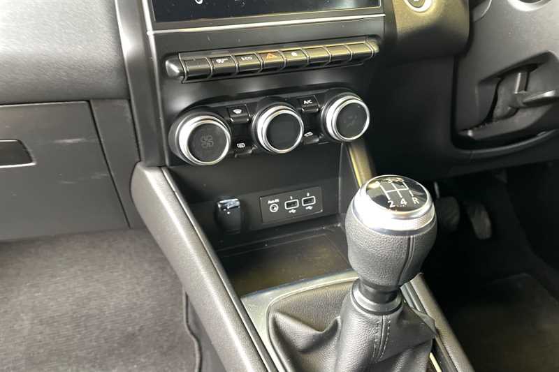 Used Renault Captur 2020 for sale - 76140714: Photo 12