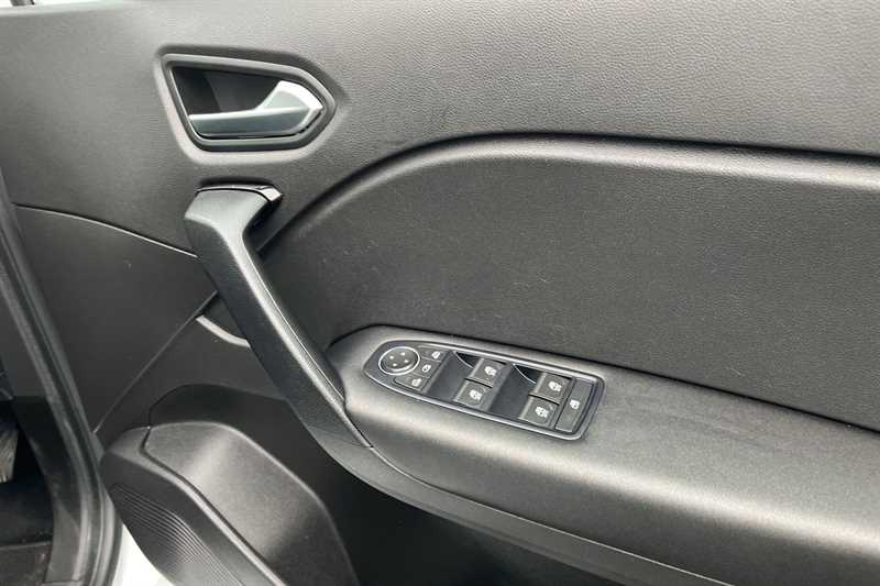Used Renault Captur 2020 for sale - 76140714: Photo 23