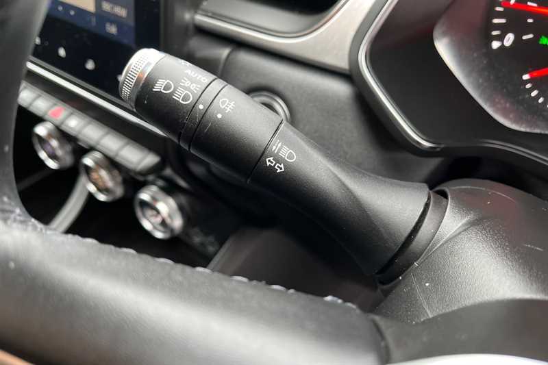 Used Renault Captur 2020 for sale - 76140714: Photo 27