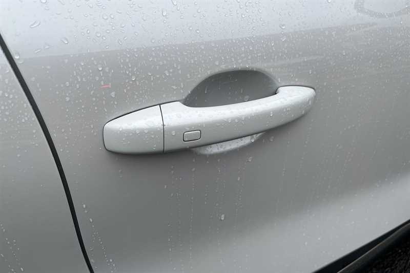 Used Renault Captur 2020 for sale - 76140714: Photo 42
