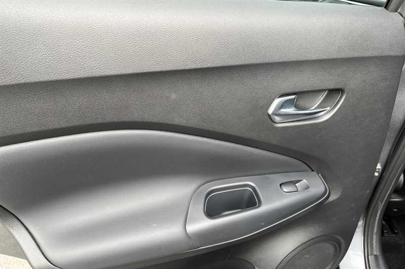 Used Nissan Juke 2022 for sale - 76204393: Photo 37