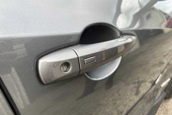 Used Nissan Juke 2022 for sale - 76204393: Photo 43