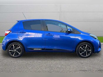 Used Toyota Yaris 2018 for sale - 78463977: Photo