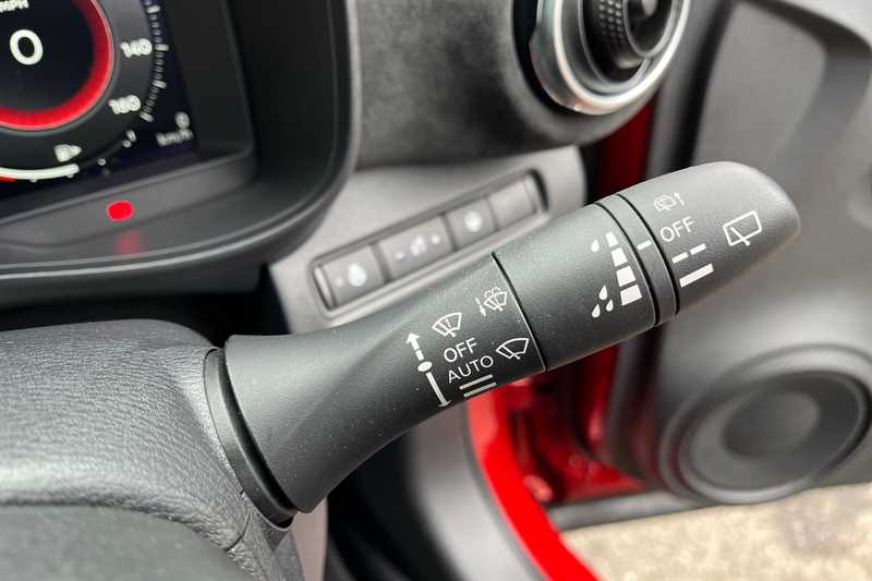 Used Nissan Juke 2025 for sale - 78103296: Photo 26