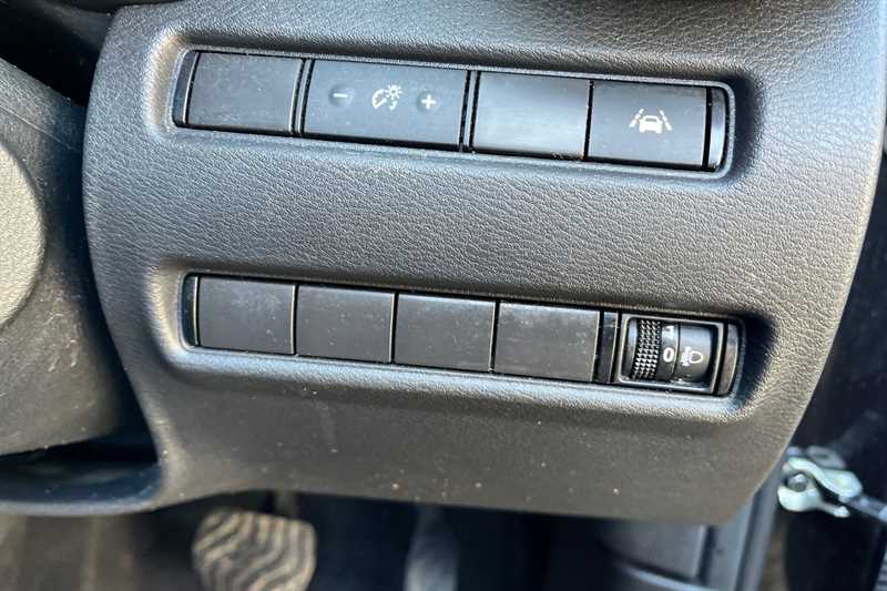 Used Nissan Juke 2023 for sale - 77960301: Photo 23