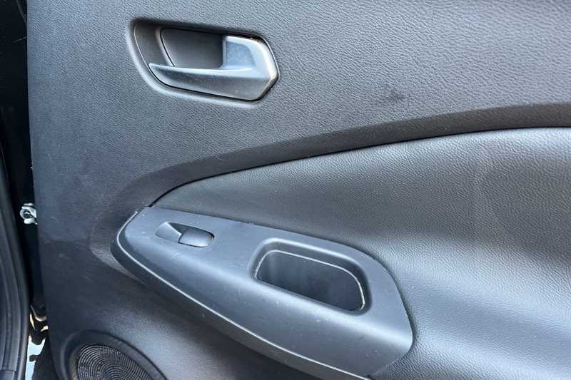 Used Nissan Juke 2023 for sale - 77960301: Photo 37