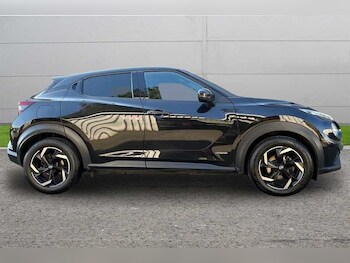 Used Nissan Juke 2023 for sale - 77960301: Photo